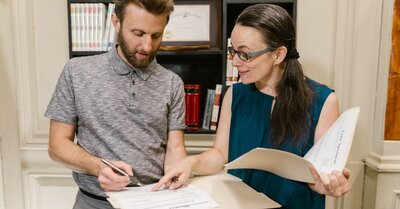 Relations publiques : stratégies efficaces pour renforcer votre image de marque