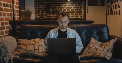 Les avantages et inconvénients du télétravail en 2024