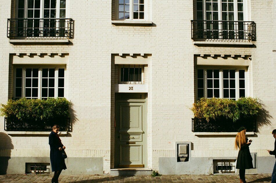 Bail d’habitation à Paris : L’expertise juridique indispensable pour sécuriser votre location