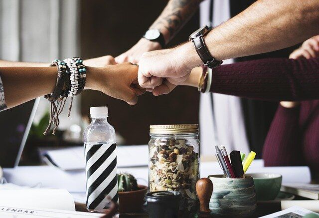 Comment le cross merchandising booste-t-il vos ventes en 2025 ?