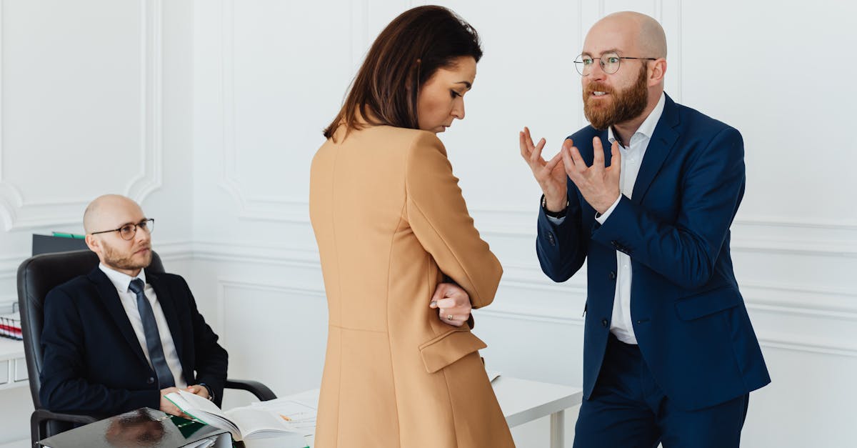 découvrez des stratégies efficaces de gestion des conflits pour améliorer la communication, résoudre les désaccords et renforcer les relations interpersonnelles. apprenez à transformer les tensions en opportunités de collaboration.