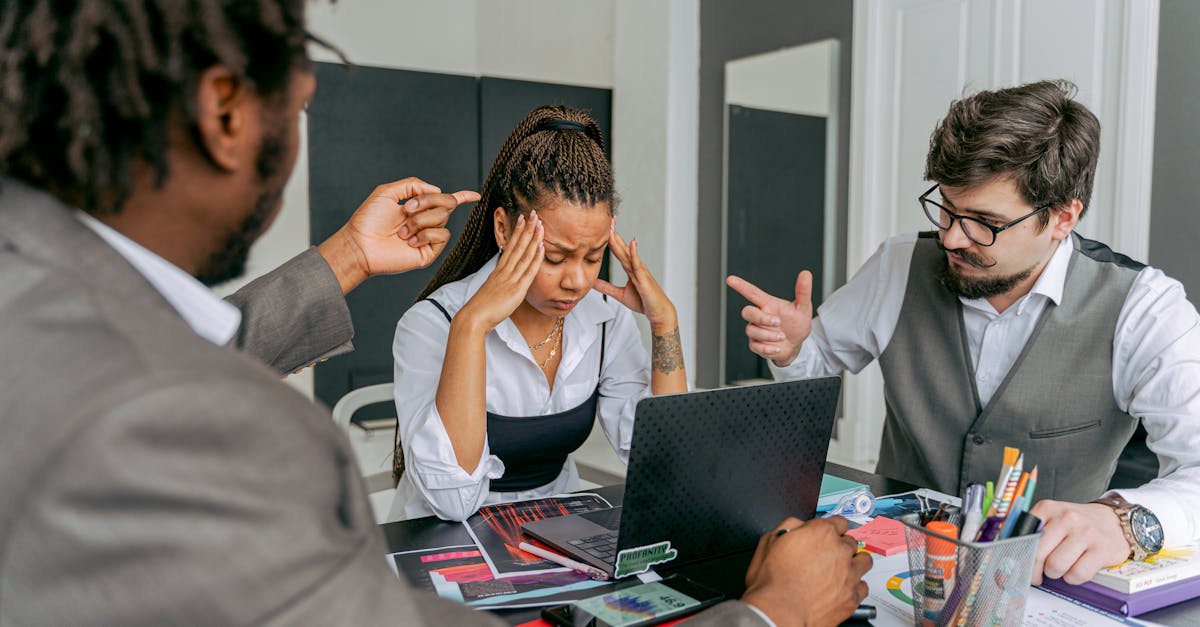 découvrez des stratégies efficaces de gestion des conflits pour améliorer les relations interpersonnelles et favoriser un environnement de travail harmonieux. apprenez à identifier, résoudre et prévenir les conflits pour promouvoir une communication constructive.