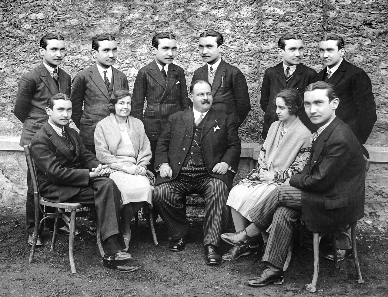 découvrez le rôle, les missions et le fonctionnement du comité d'entreprise : un acteur central du dialogue social en entreprise dédié à la représentation et au bien-être des salariés.